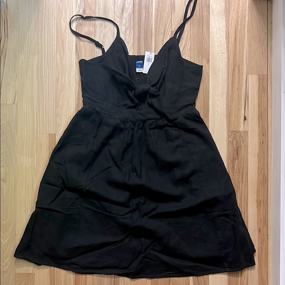 Old Navy Black Spaghetti Strap Mini Sundress